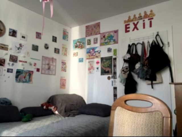 karolinawild live cam on BongaCams