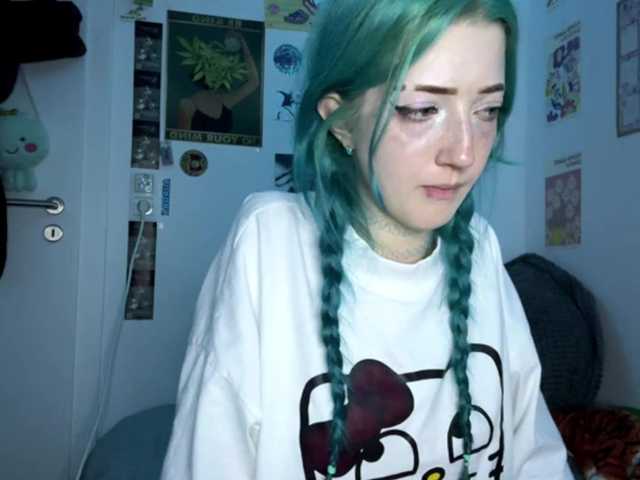 karolinawild live cam on BongaCams