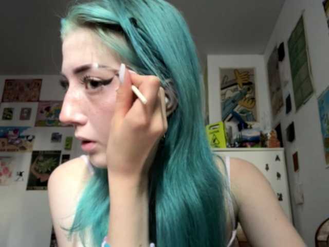 karolinawild live cam on BongaCams