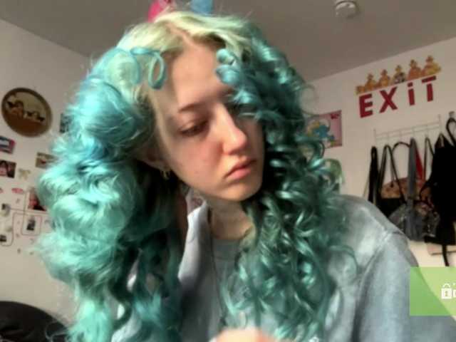 karolinawild live cam on BongaCams
