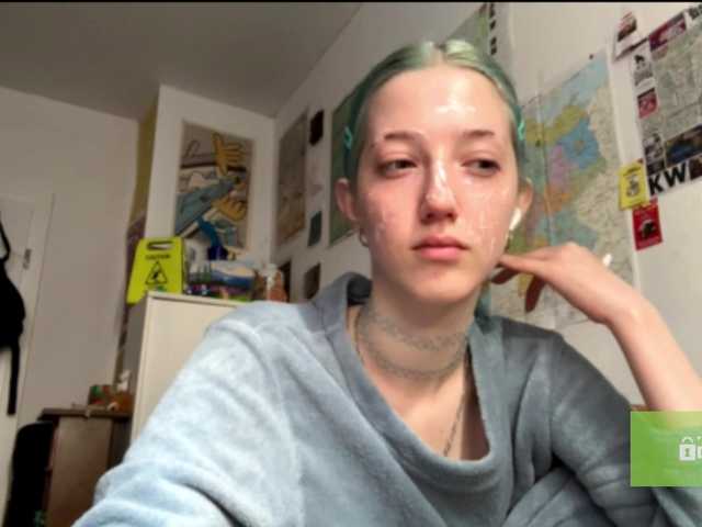 karolinawild live cam on BongaCams