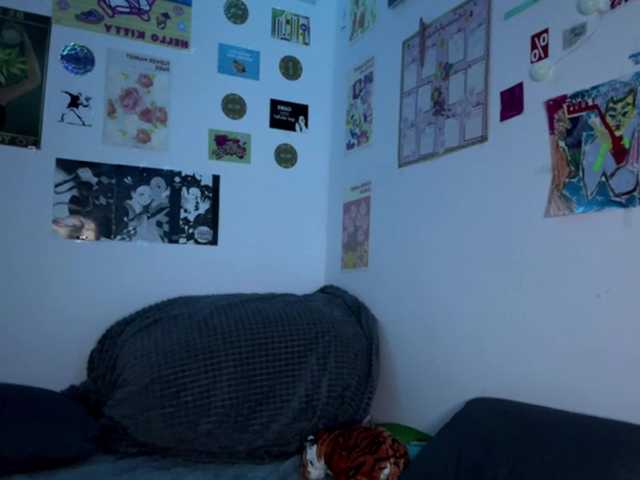 karolinawild live cam on BongaCams