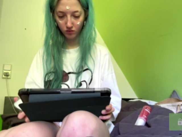 karolinawild live cam on BongaCams