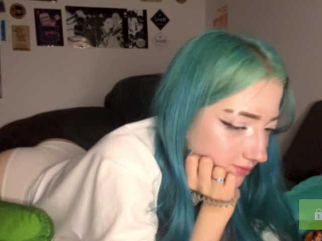 karolinawild live cam on BongaCams