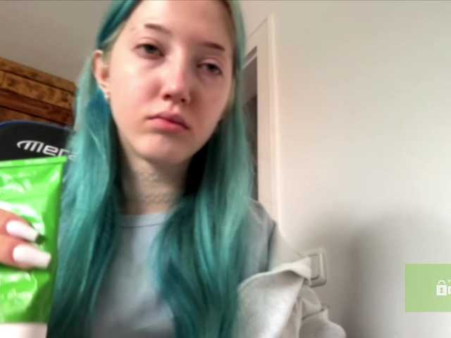 karolinawild live cam on BongaCams