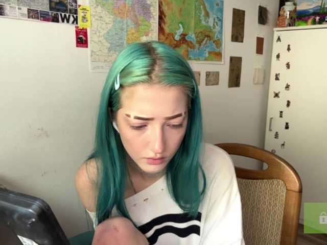 karolinawild live cam on BongaCams