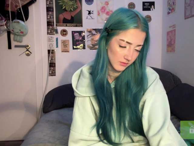 karolinawild live cam on BongaCams