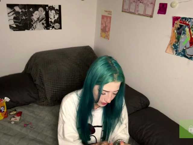 karolinawild live cam on BongaCams