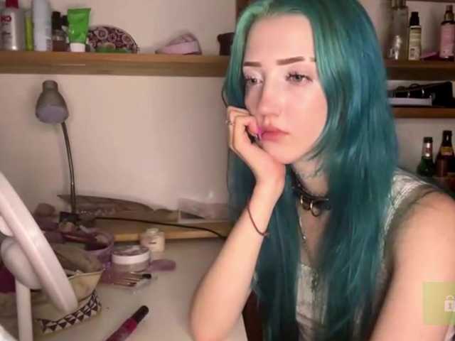 karolinawild live cam on BongaCams