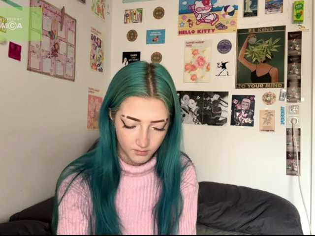 karolinawild live cam on BongaCams