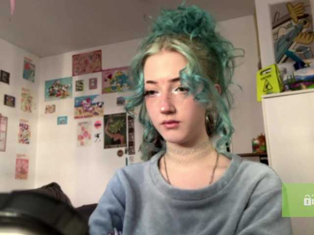 karolinawild live cam on BongaCams