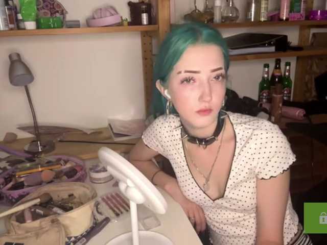 karolinawild live cam on BongaCams