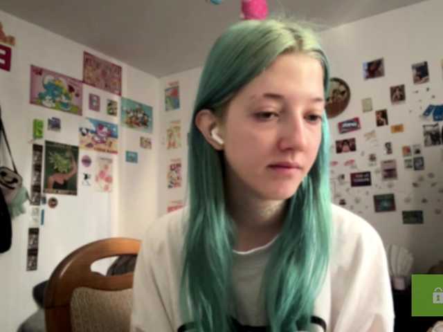karolinawild live cam on BongaCams