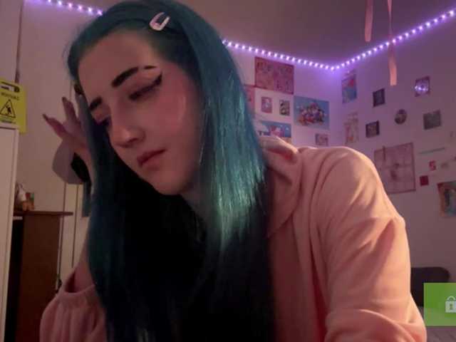karolinawild live cam on BongaCams