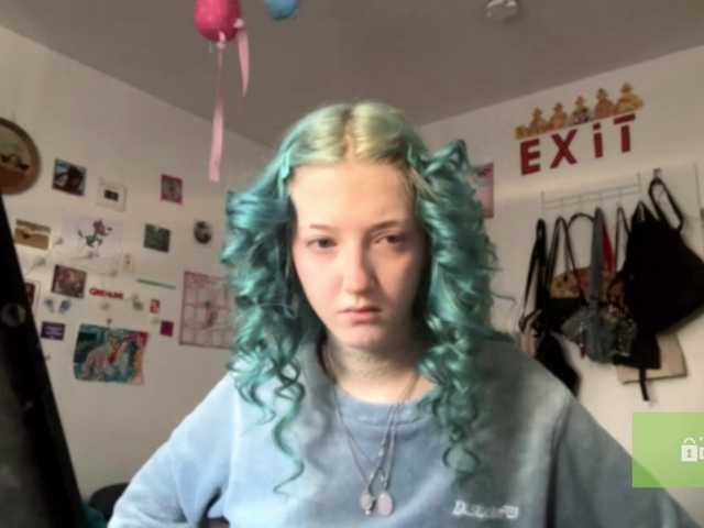 karolinawild live cam on BongaCams