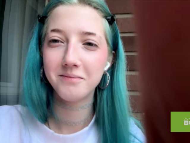 karolinawild live cam on BongaCams