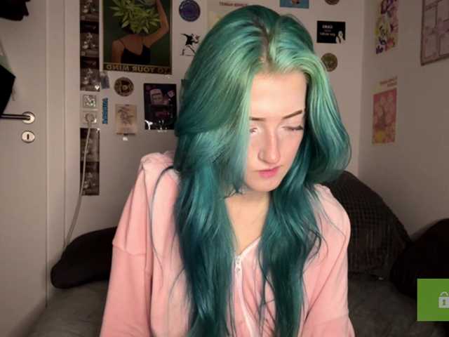 karolinawild live cam on BongaCams