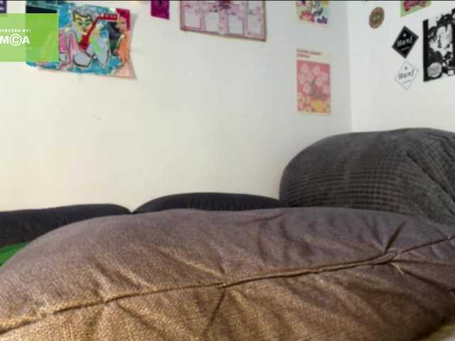 karolinawild live cam on BongaCams