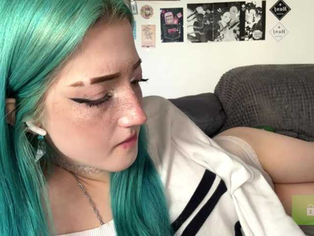 karolinawild live cam on BongaCams