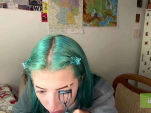 karolinawild live cam on BongaCams