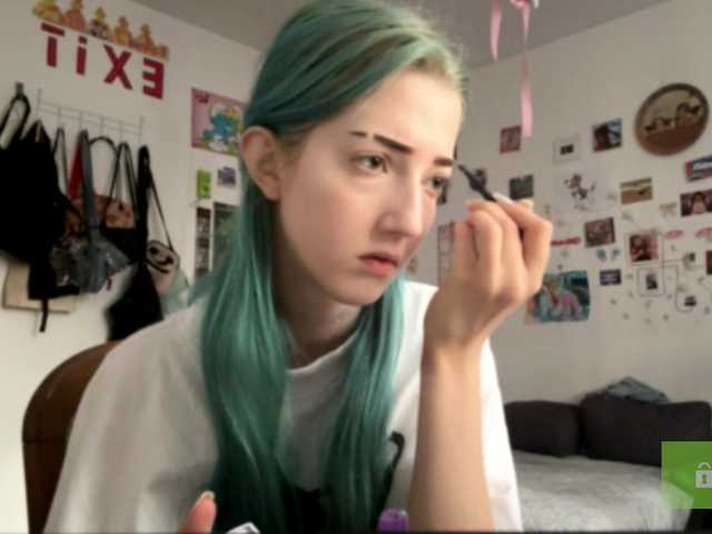 karolinawild live cam on BongaCams