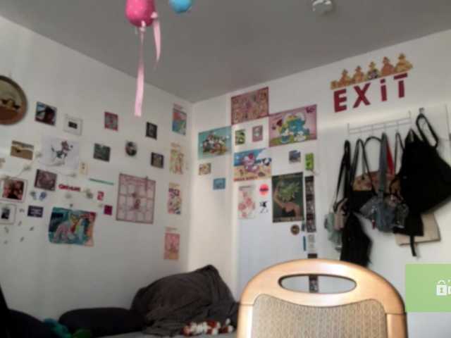 karolinawild live cam on BongaCams