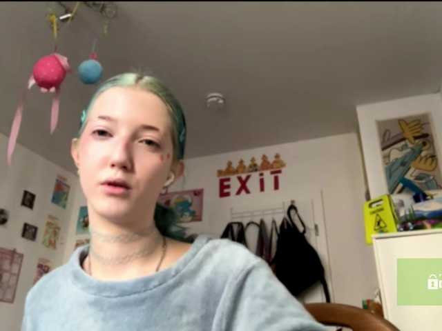 karolinawild live cam on BongaCams