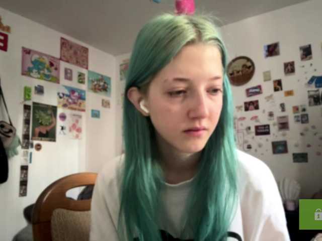karolinawild live cam on BongaCams