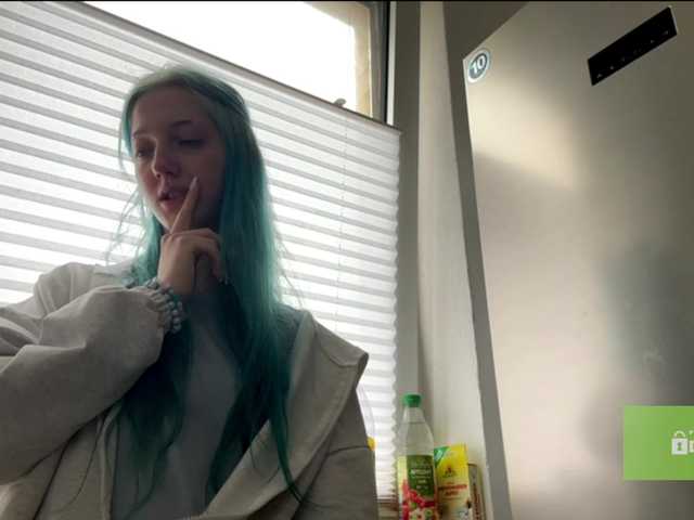 karolinawild live cam on BongaCams
