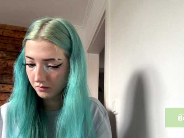 karolinawild live cam on BongaCams