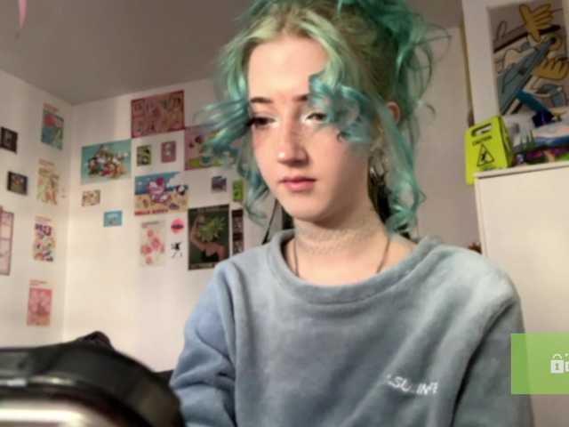 karolinawild live cam on BongaCams