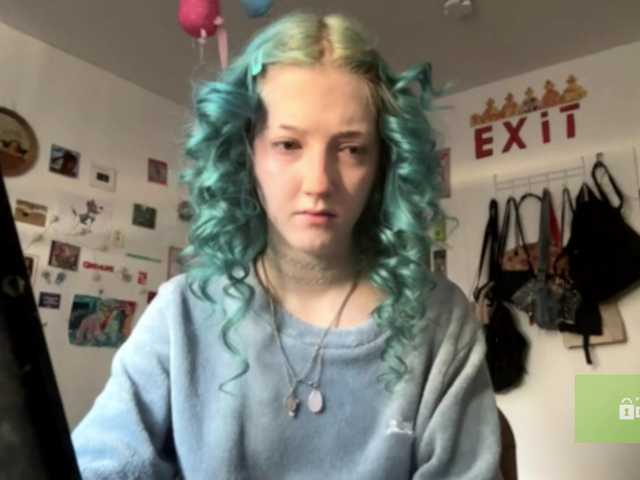 karolinawild live cam on BongaCams