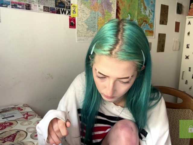 karolinawild live cam on BongaCams