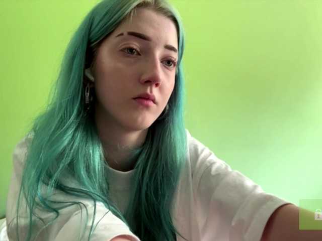 karolinawild live cam on BongaCams