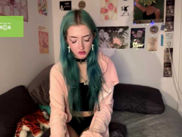 karolinawild live cam on BongaCams