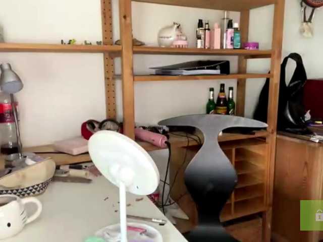 karolinawild live cam on BongaCams