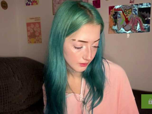 karolinawild live cam on BongaCams