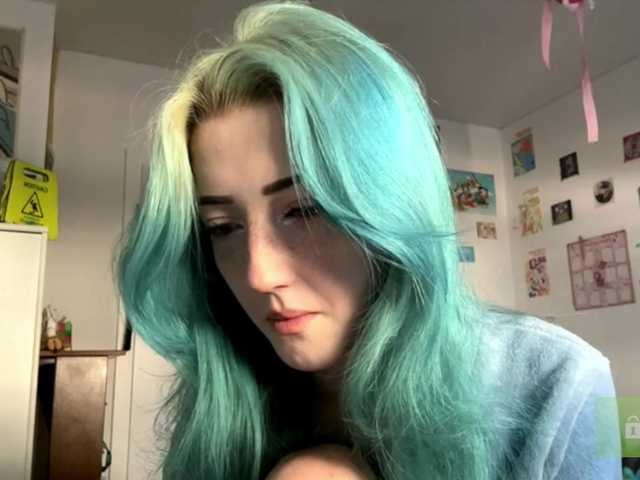 karolinawild live cam on BongaCams