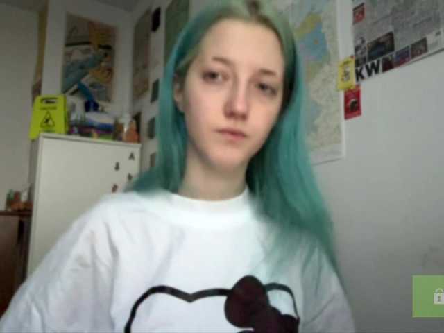 karolinawild live cam on BongaCams