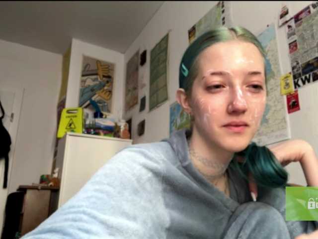 karolinawild live cam on BongaCams