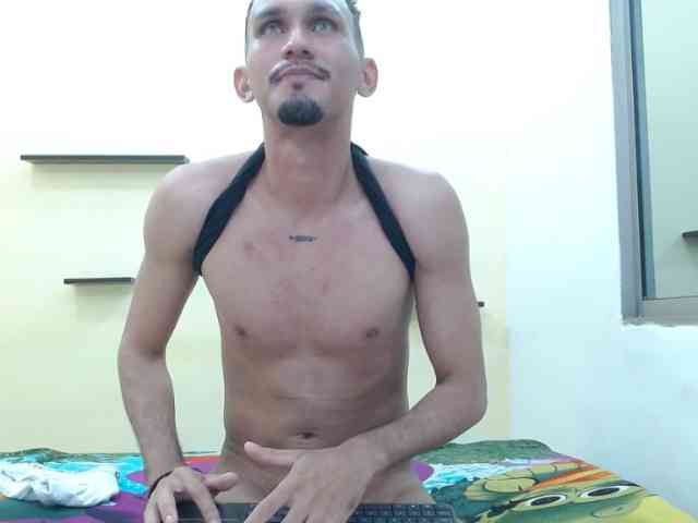 jerrywalker22 Sex Cam Show