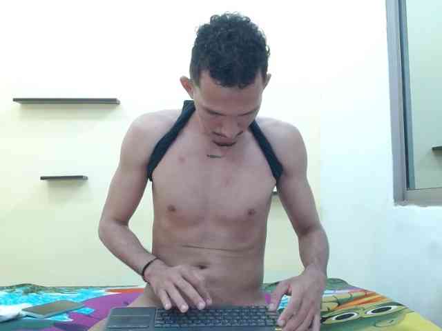 jerrywalker22 Sex Cam Show