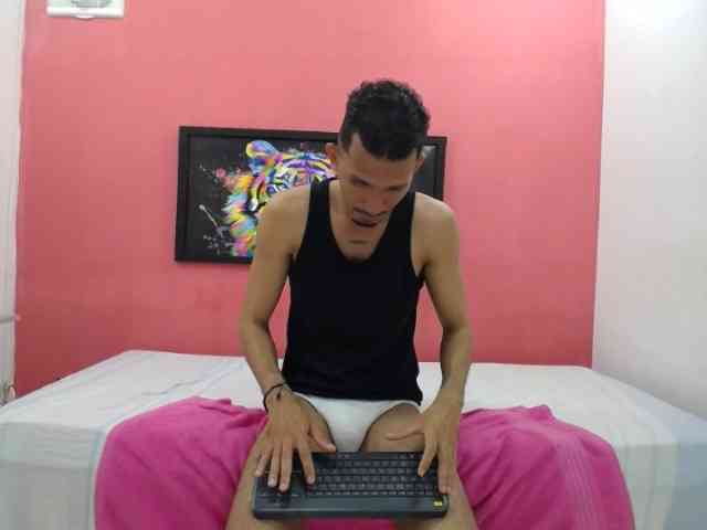 jerrywalker22 Sex Cam Show