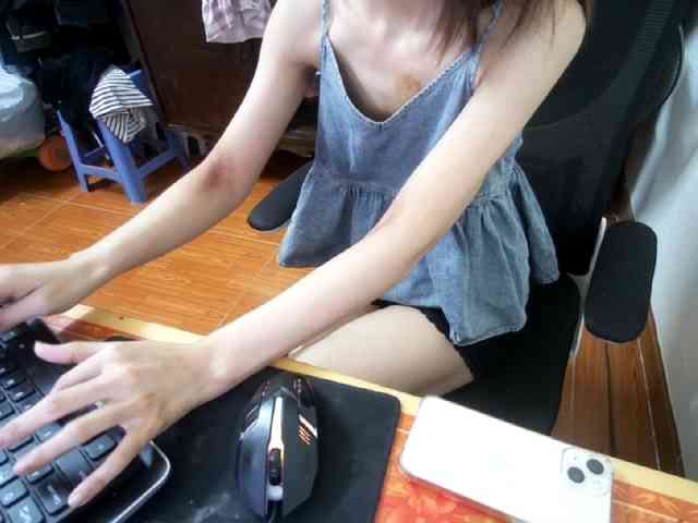 Model: Siam-sexyy