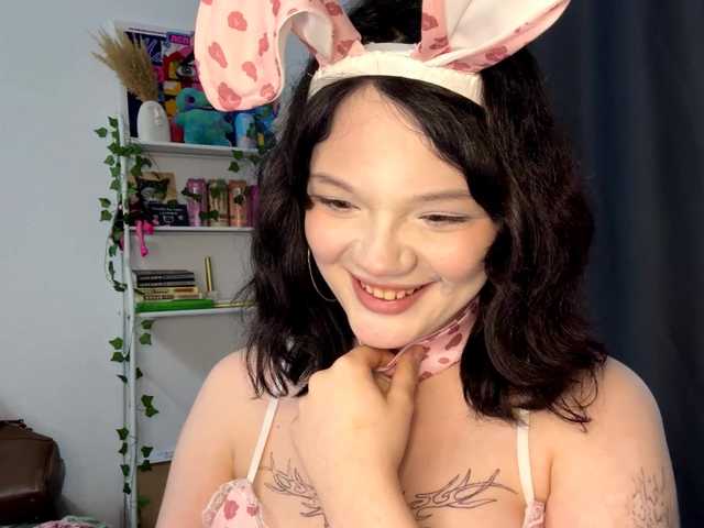 PhiaMoon live cam on BongaCams