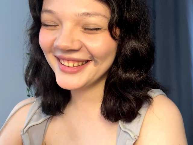 PhiaMoon live cam on BongaCams