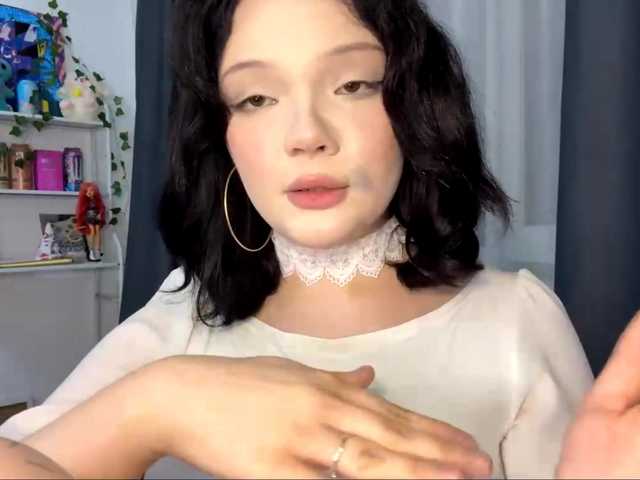 PhiaMoon live cam on BongaCams