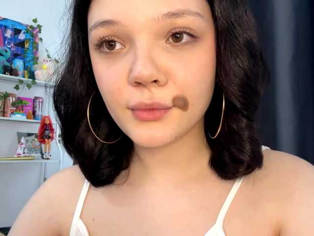 PhiaMoon live cam on BongaCams
