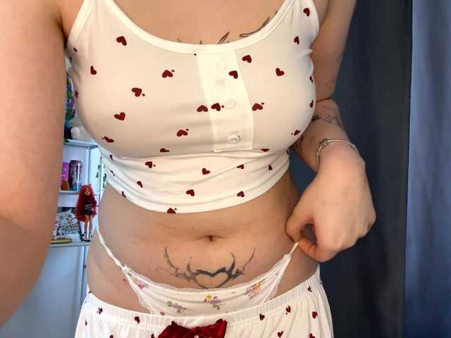 PhiaMoon live cam on BongaCams