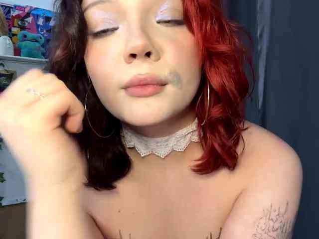 PhiaMoon webcam